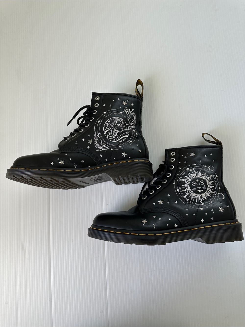 Dr. Martens 1460 Cosmic Embroidered Leather Lace Up Boots Black, 10 (42) - Picture 6 of 14
